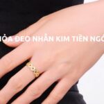 Mệnh Hỏa đeo nhẫn kim tiền ngón nào